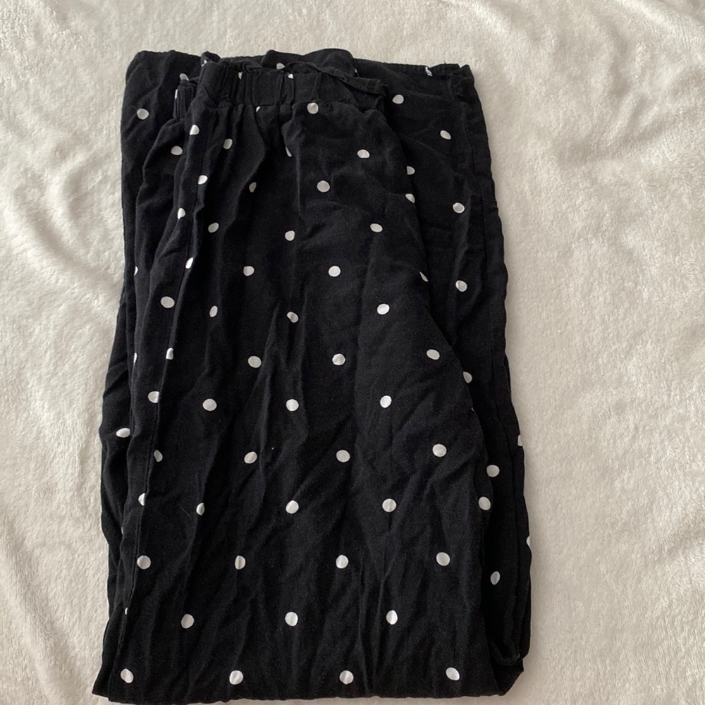 Polkadot Size small aèropostale pants